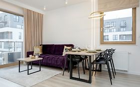 Mokotow Stylish Apartment With Parking & Balcony By Renters Prestige